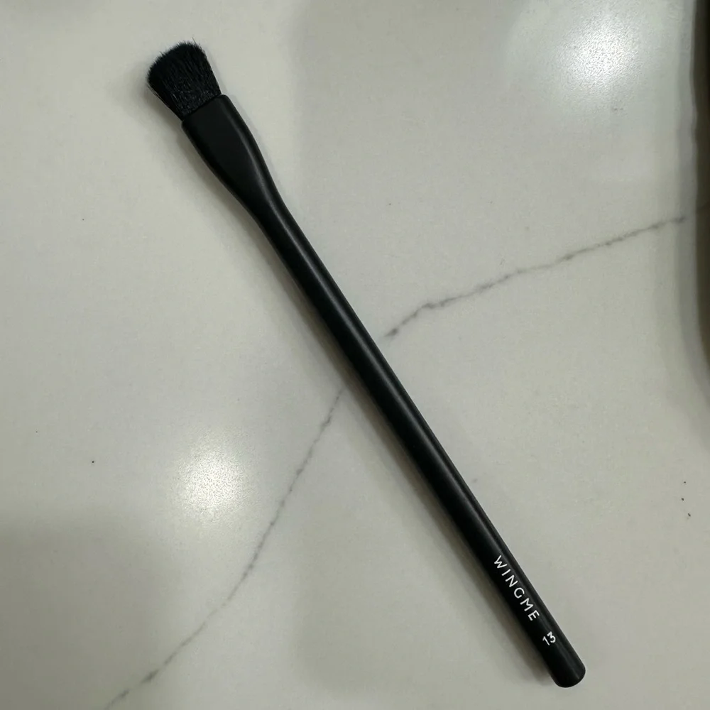 WingMe Black Mega Shading Brush 13 Makeup shadow Brush NEW